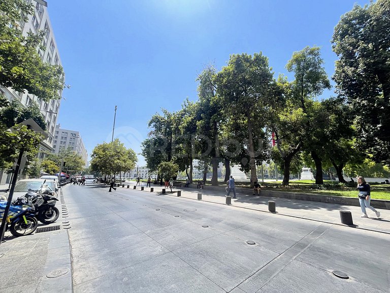 Agradable depto. a pasos de Palacio La Moneda