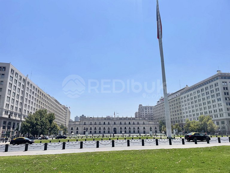 Cómodo depto. a pasos de La Moneda