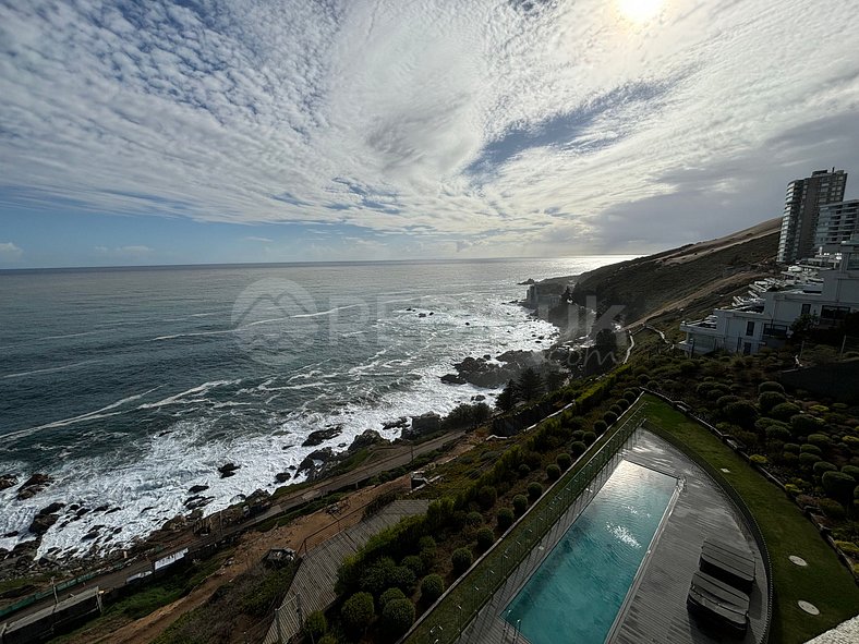 Moderno Departamento con Vista Despejada al Mar